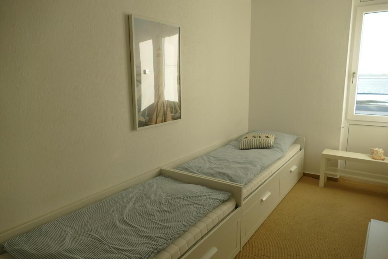 Luv Apartment Фехмарн Екстериор снимка